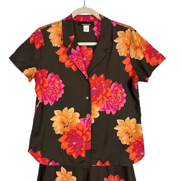 Vintage Jones NY 100%‎ Silk Garden Party Floral Blouse & Midi Skirt Set Womens 8 - Picture 2 of 14